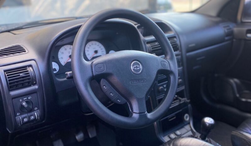 
								Astra 2.0 Gsi 2005 full									
